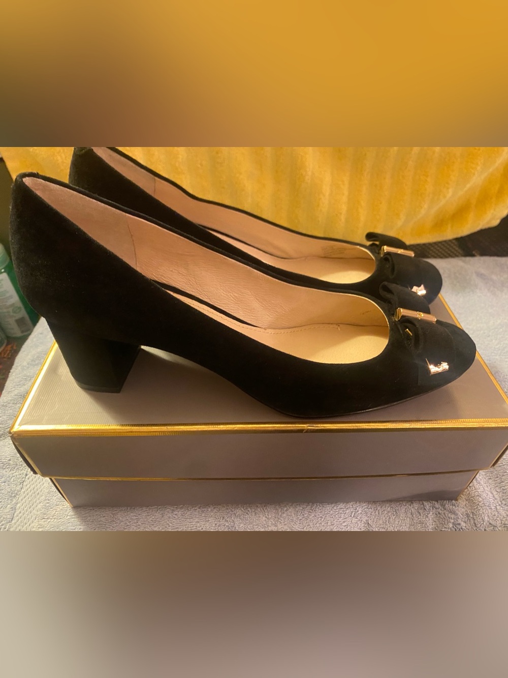 Black Suede elegant pumps with Gold Bow Accent Louise et Cie 9M
